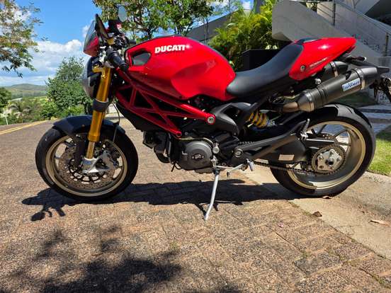 DUCATI-MONSTER 1100 S DUCATI-MONSTER 1100 S-2011