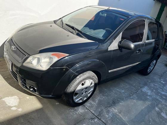 FORD FIESTA 1.0 MPI HATCH 8V FLEX 4P MANUAL