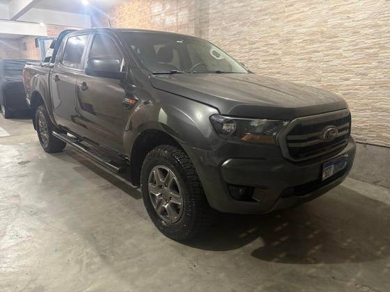 FORD RANGER 2.2 XLS 4X4 CD 16V DIESEL 4P AUTOMÁTICO