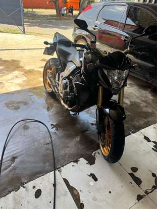 HONDA-CB 1000R-2014