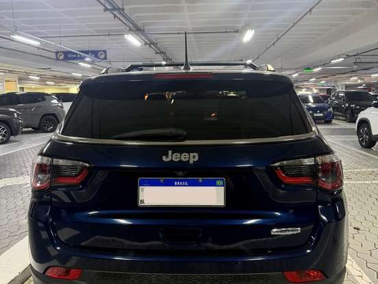 JEEP-COMPASS-2.0 16V FLEX LONGITUDE AUTOMÁTICO JEEP-COMPASS-2021