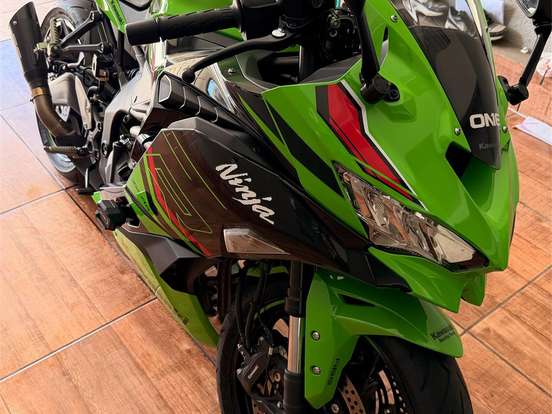 KAWASAKI-NINJA ZX-4R KAWASAKI-NINJA ZX-4R-2024