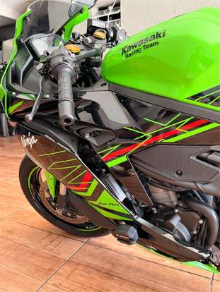 KAWASAKI-NINJA ZX-4R-2024
