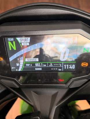 KAWASAKI-NINJA ZX-4R-2024