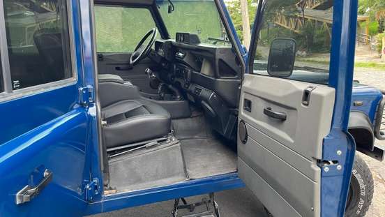 LAND ROVER-DEFENDER-2000