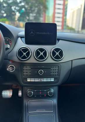 MERCEDES-BENZ-B 200-1.6 SPORT TURBO GASOLINA 4P AUTOMÁTICO MERCEDES-BENZ-B 200-2015