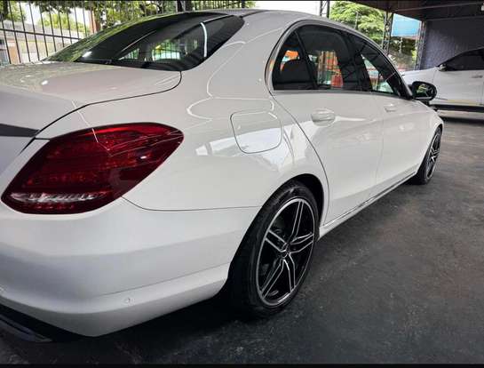 MERCEDES-BENZ-C 200-2016