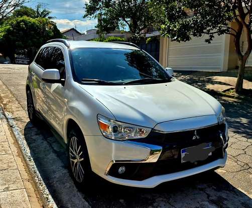 MITSUBISHI-ASX-2018
