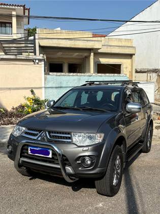 MITSUBISHI PAJERO 3.2 HPE 4X4 7 LUGARES 16V TURBO INTERCOOLER DIESEL 4P AUTOMÁTICO