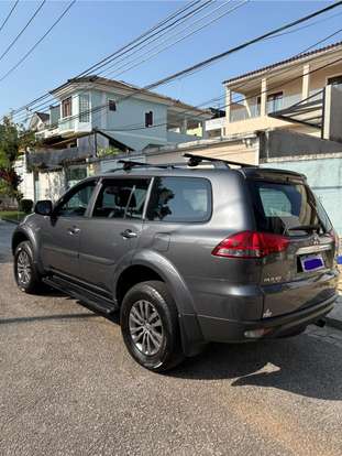 MITSUBISHI-PAJERO-3.2 HPE 4X4 7 LUGARES 16V TURBO INTERCOOLER DIESEL 4P AUTOMÁTICO MITSUBISHI-PAJERO-2016