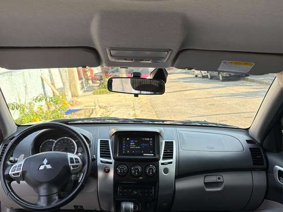 MITSUBISHI-PAJERO-3.2 HPE 4X4 7 LUGARES 16V TURBO INTERCOOLER DIESEL 4P AUTOMÁTICO MITSUBISHI-PAJERO-2016