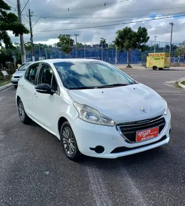 PEUGEOT-208-2013