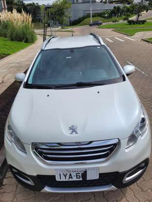 PEUGEOT-2008-2017