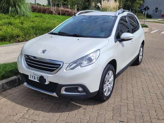 PEUGEOT-2008-2017