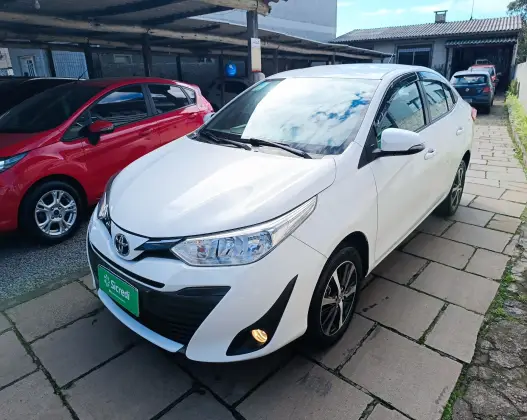 TOYOTA YARIS 1.5 16V FLEX SEDAN XS CONNECT MULTIDRIVE TOYOTA YARIS 1.5 16V FLEX SEDAN XS CONNECT MULTIDRIVE
