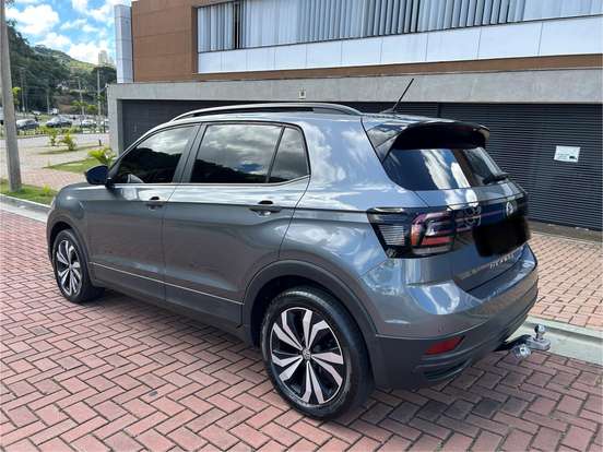 VOLKSWAGEN-T-CROSS-1.0 200 TSI TOTAL FLEX AUTOMÁTICO VOLKSWAGEN-T-CROSS-2021