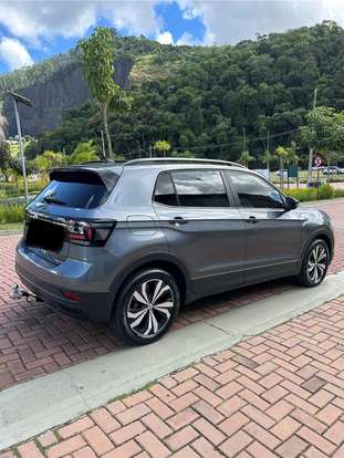 VOLKSWAGEN-T-CROSS-2021