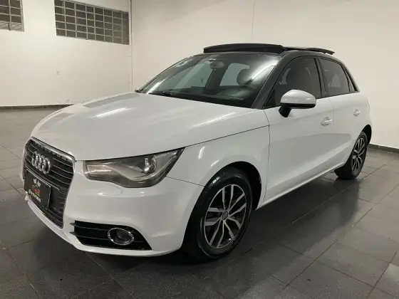 AUDI A1 1.4 TFSI SPORTBACK ATTRACTION 16V 122CV GASOLINA 4P S-TRONIC
