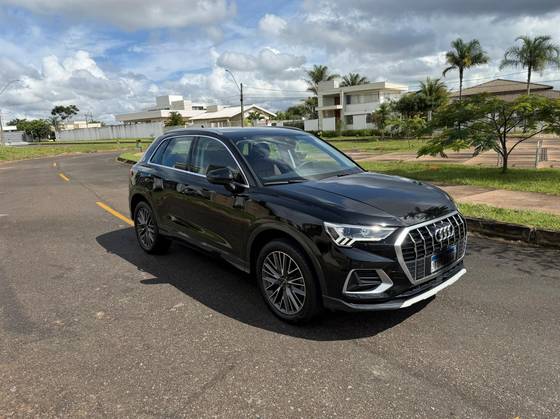 Imagem de AUDI Q3 2.0 40 TFSI GASOLINA PERFORMANCE QUATTRO TIPTRONIC