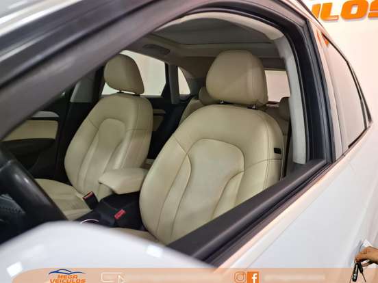 AUDI-Q3-2015