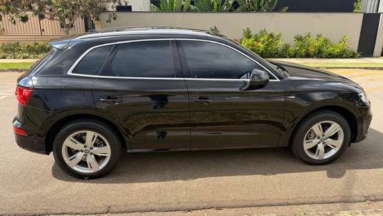 AUDI-Q5-2019