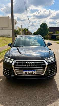 AUDI-Q5-2019