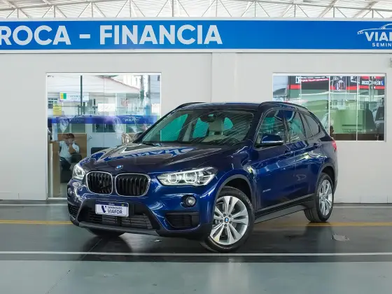 BMW X1 2.0 16V TURBO GASOLINA SDRIVE20I GP 4P AUTOMÁTICO BMW X1 2.0 16V TURBO GASOLINA SDRIVE20I GP 4P AUTOMÁTICO