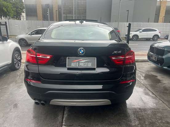 BMW-X4-2.0 28I X LINE 4X4 16V TURBO GASOLINA 4P AUTOMÁTICO BMW-X4-2016