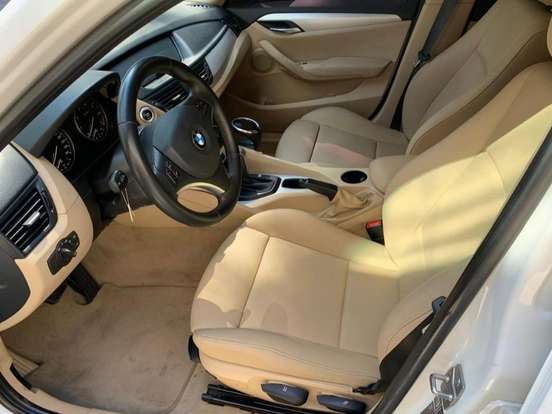 BMW-X1-2.0 18I S-DRIVE 4X2 16V GASOLINA 4P AUTOMÁTICO BMW-X1-2011