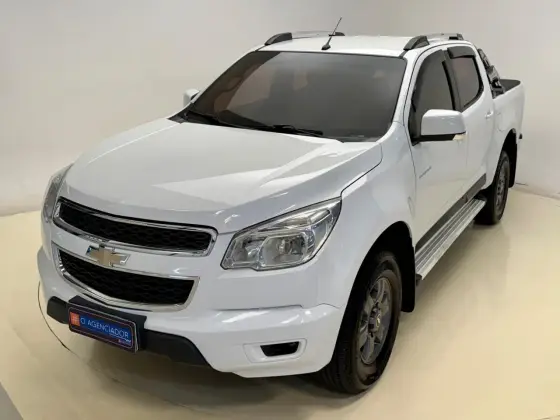 CHEVROLET S10 2.4 ADVANTAGE 4X2 CD 8V FLEX 4P MANUAL