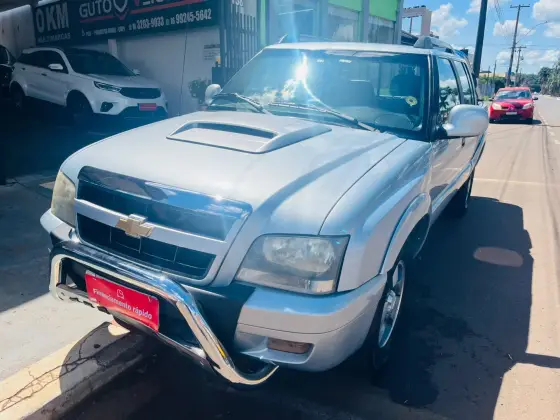 CHEVROLET S10 2.4 MPFI EXECUTIVE 4X2 CD 8V FLEX 4P MANUAL