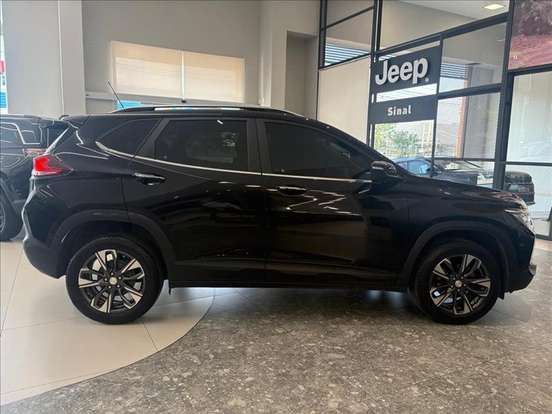 CHEVROLET-TRACKER-2022