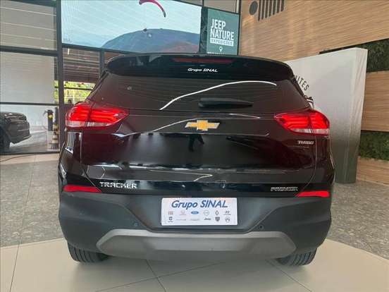CHEVROLET-TRACKER-2022