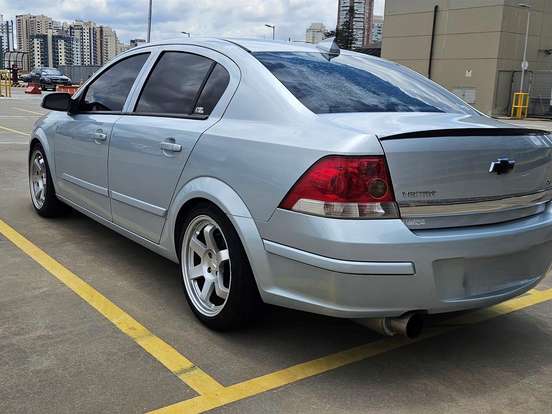CHEVROLET-VECTRA-2.0 MPFI EXPRESSION 8V 140CV FLEX 4P MANUAL CHEVROLET-VECTRA-2009