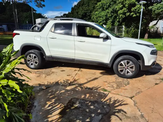 FIAT TORO 1.8 16V EVO FLEX FREEDOM AT6