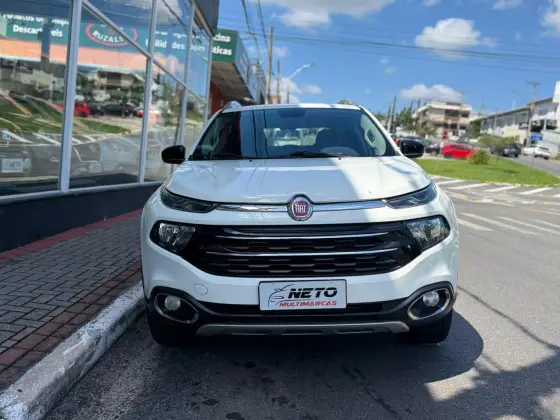 FIAT TORO 2.0 16V TURBO DIESEL VOLCANO 4WD AT9