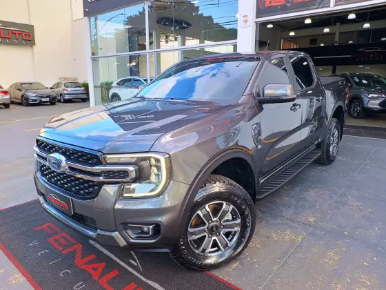 FORD RANGER 3.0 V6 TURBO DIESEL CD XLT 4X4 AUTOMÁTICO FORD RANGER 3.0 V6 TURBO DIESEL CD XLT 4X4 AUTOMÁTICO