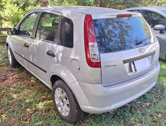 FORD-FIESTA-2009