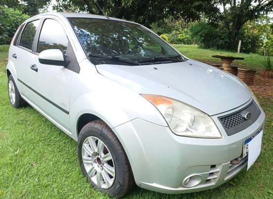 FORD-FIESTA-2009