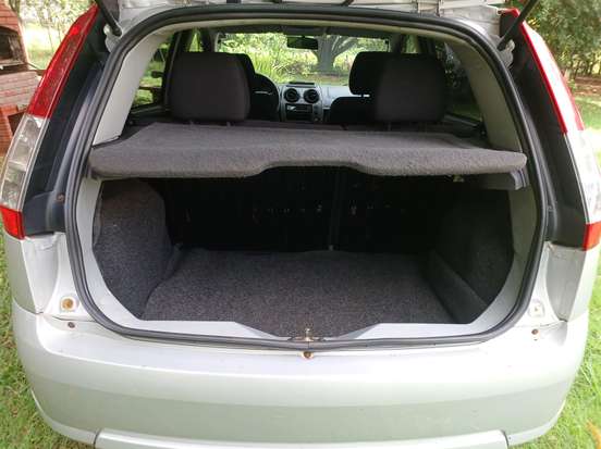FORD-FIESTA-2009
