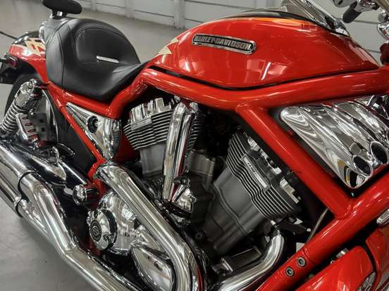 HARLEY-DAVIDSON-V-ROD SCREAMIN EAGLE HARLEY-DAVIDSON-V-ROD SCREAMIN EAGLE-2005