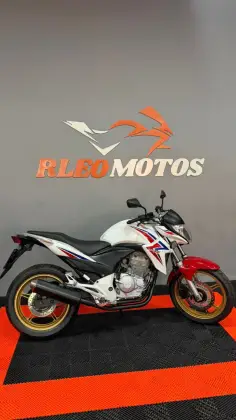 HONDA CB 300R 