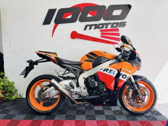 HONDA CBR 1000RR 