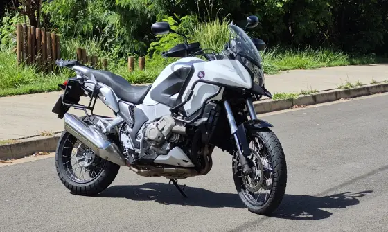 HONDA VFR 1200X 
