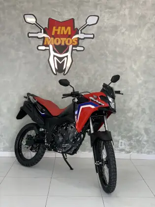HONDA XRE 300 SAHARA RALLY 