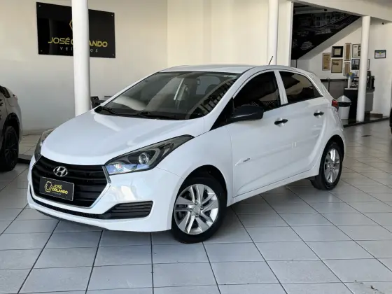 HYUNDAI HB20 1.0 COMFORT 12V FLEX 4P MANUAL