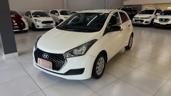 HYUNDAI HB20 1.0 UNIQUE 12V FLEX 4P MANUAL HYUNDAI HB20 1.0 UNIQUE 12V FLEX 4P MANUAL