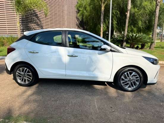 HYUNDAI-HB20-2024
