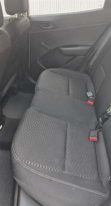 HYUNDAI-HB20-2022