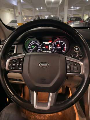 LAND ROVER-DISCOVERY SPORT-2016